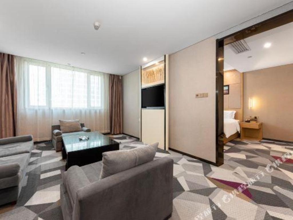 Lavande Hotel Nanchang Ai XI Hu Subway East Station Branch Exteriér fotografie