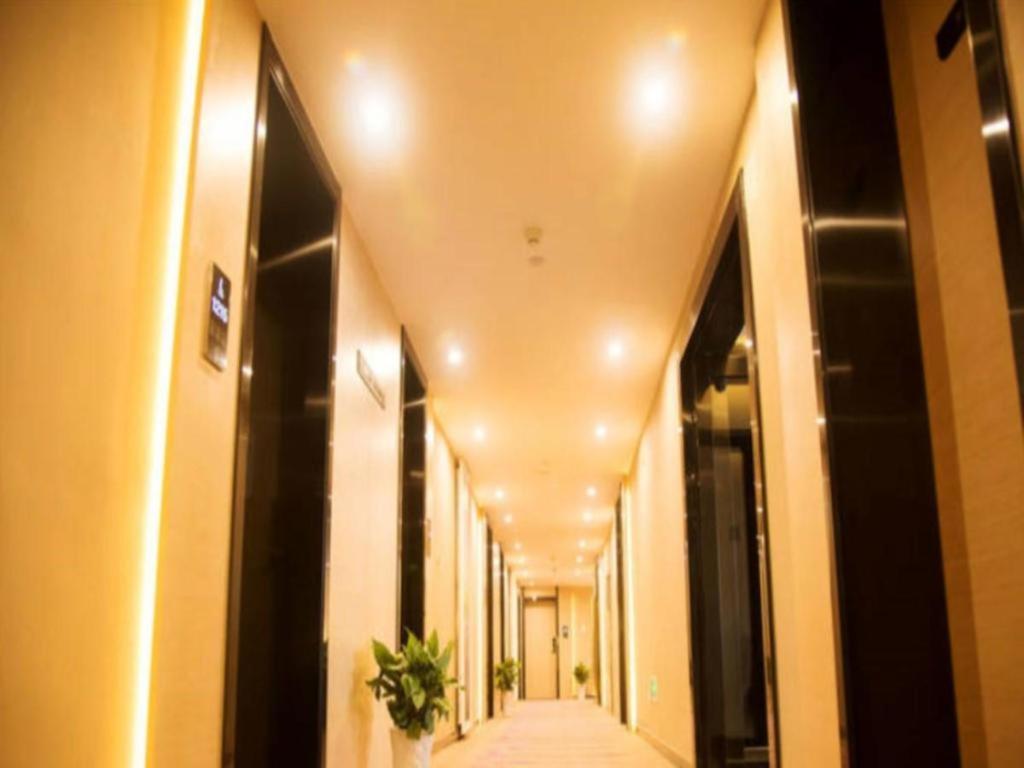 Lavande Hotel Nanchang Ai XI Hu Subway East Station Branch Exteriér fotografie