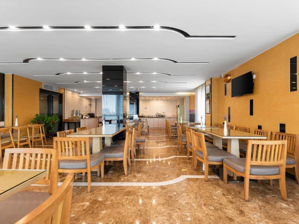 Lavande Hotel Nanchang Ai XI Hu Subway East Station Branch Exteriér fotografie